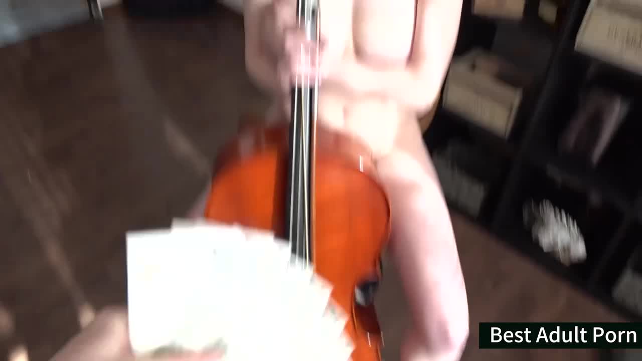 花錢請18歲巨乳少女全裸演出 - AV大平台 - 中文字幕，成人影片，AV，國產，線上看