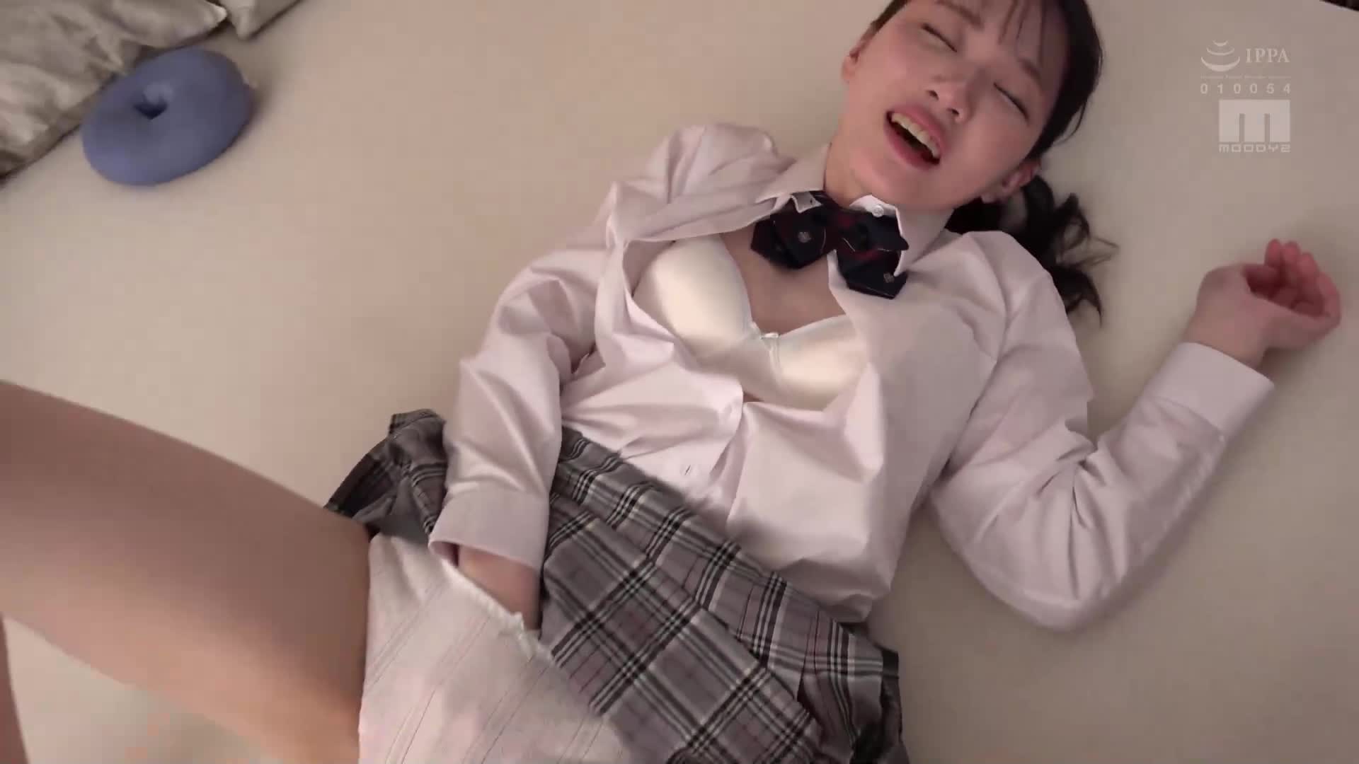 青春水晨間劇女演員般的美少女AV首秀，以像溫順小動物般可愛的聲音嬌喘著，享受著陽具的高潮。白百合南 - AV大平台 - 中文字幕，成人影片，AV，國產，線上看