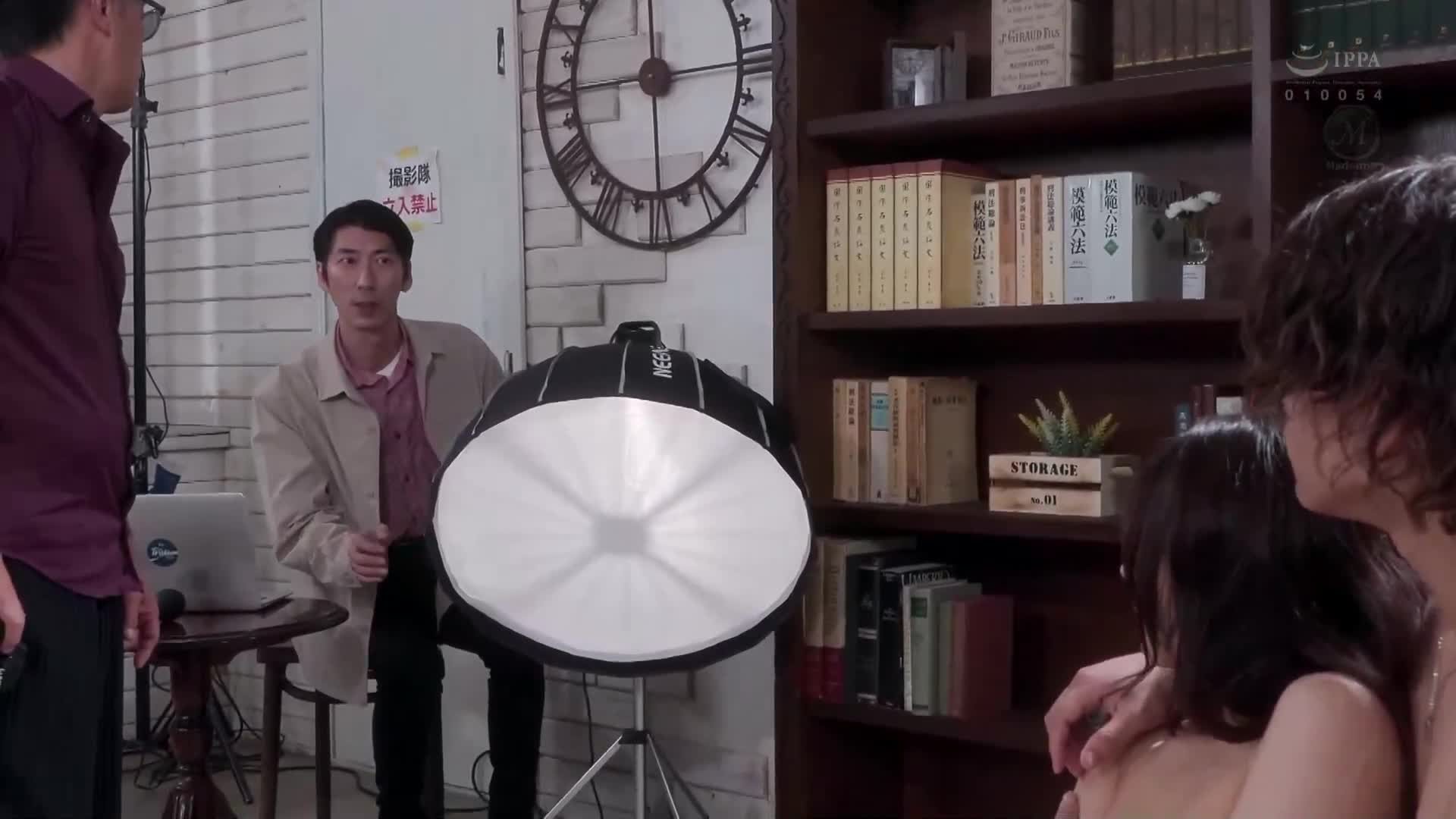 裸體模特NTR 上司與羞恥中沉溺的妻子震撼的出軌影像 篠原一葉 - AV大平台 - 中文字幕，成人影片，AV，國產，線上看