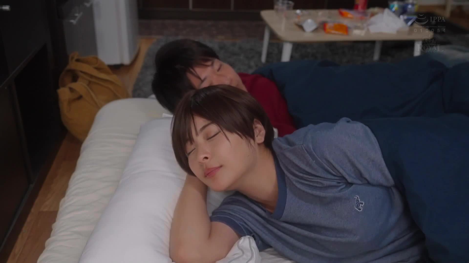 像男孩般的女孩，想像中以上的成熟內衣和飽滿的巨乳好身材 似鳥日菜 - AV大平台 - 中文字幕，成人影片，AV，國產，線上看