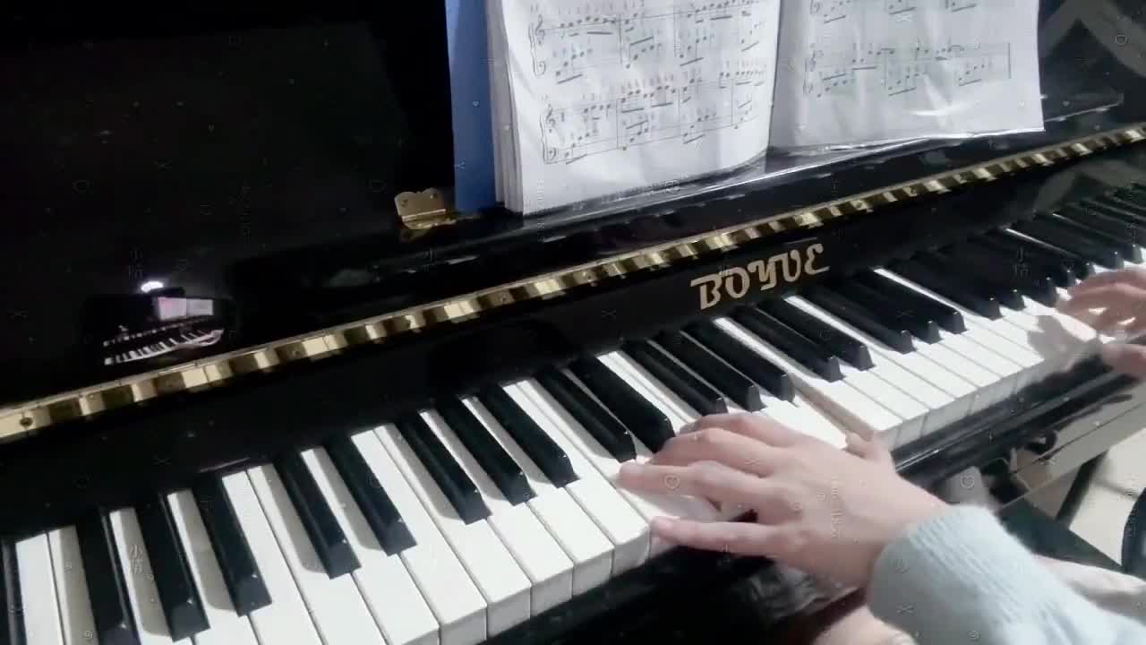 天生蘿莉體，超級網紅嫩妹【糕糕】飛機福利視圖集，無毛嫩鮑，裸舞自慰露出，純純小母狗 - AV大平台 - 中文字幕，成人影片，AV，國產，線上看