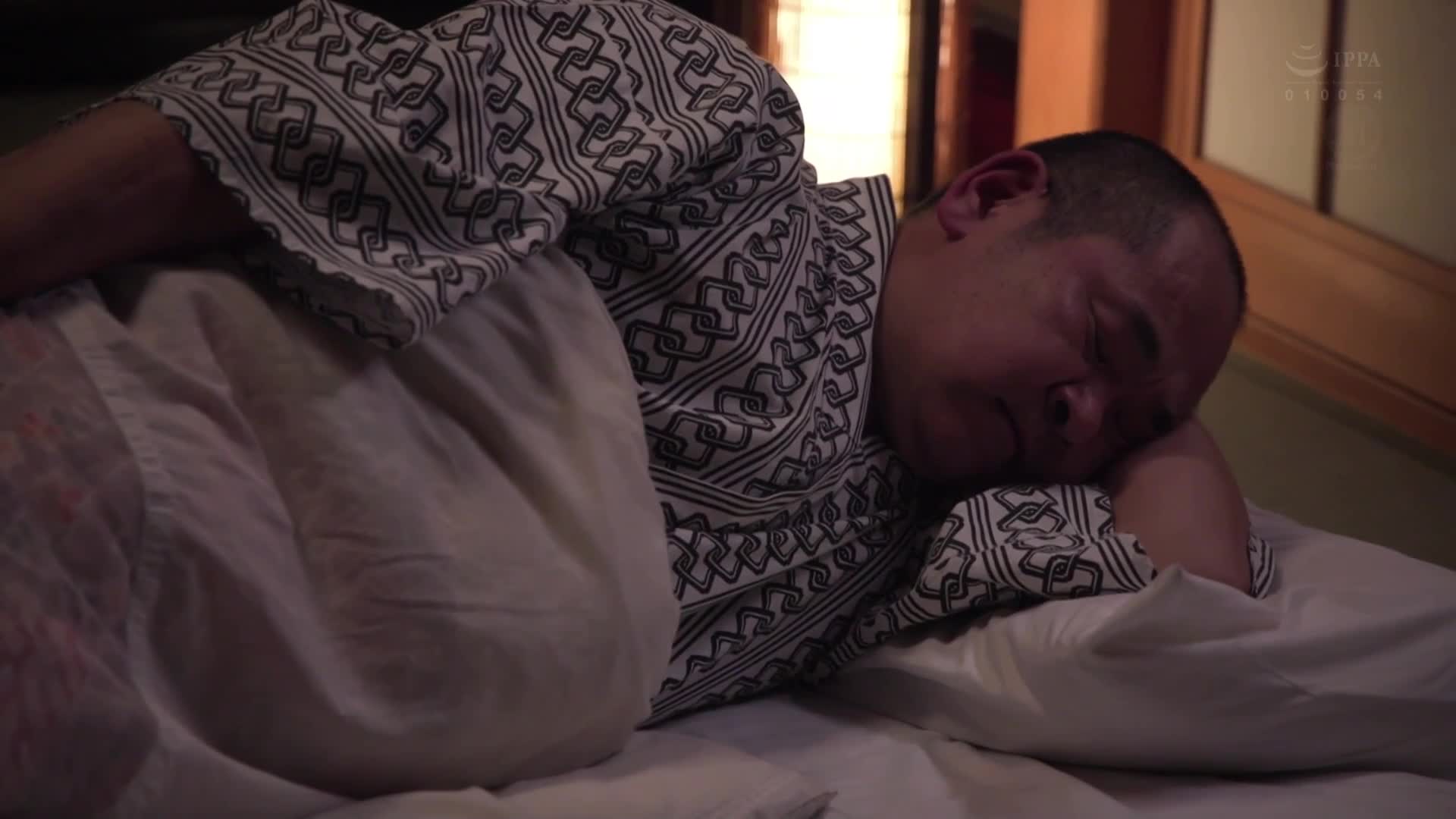 成熟的G罩杯美女《Madonna＆無垢》突然成為雙重專屬！！ 每次和丈夫做完愛後，總是被公公內射...。沙月芽衣 - AV大平台 - 中文字幕，成人影片，AV，國產，線上看