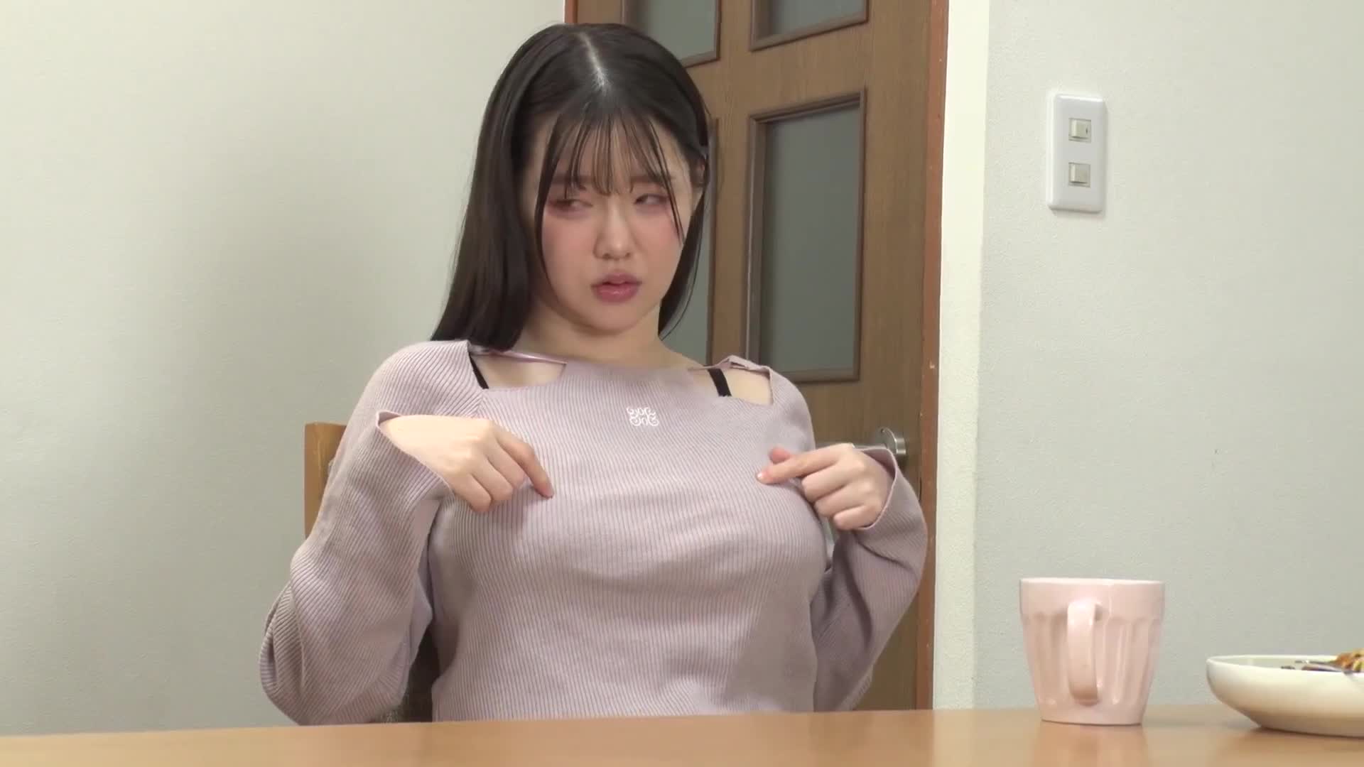巨乳人妻被搬運公司發現收藏的性感睡衣系列，被發展成淫媚乳頭並成為性處理肉便器，僅3天就達成 盛滿的淫蕩人妻篇 丸最稀有 - AV大平台 - 中文字幕，成人影片，AV，國產，線上看